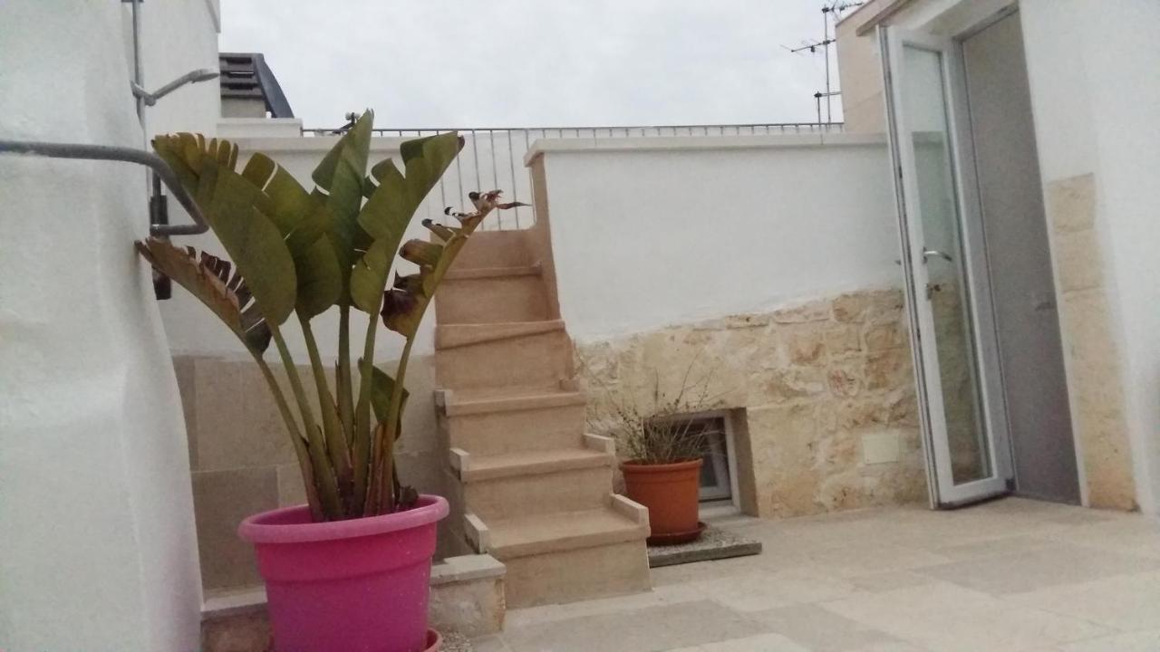 Ostuni Guest House ภายนอก รูปภาพ