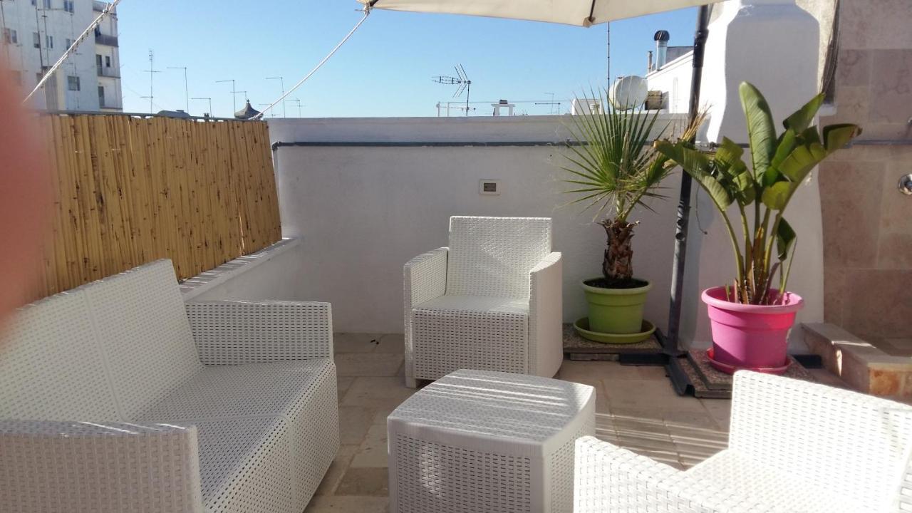 Ostuni Guest House ภายนอก รูปภาพ