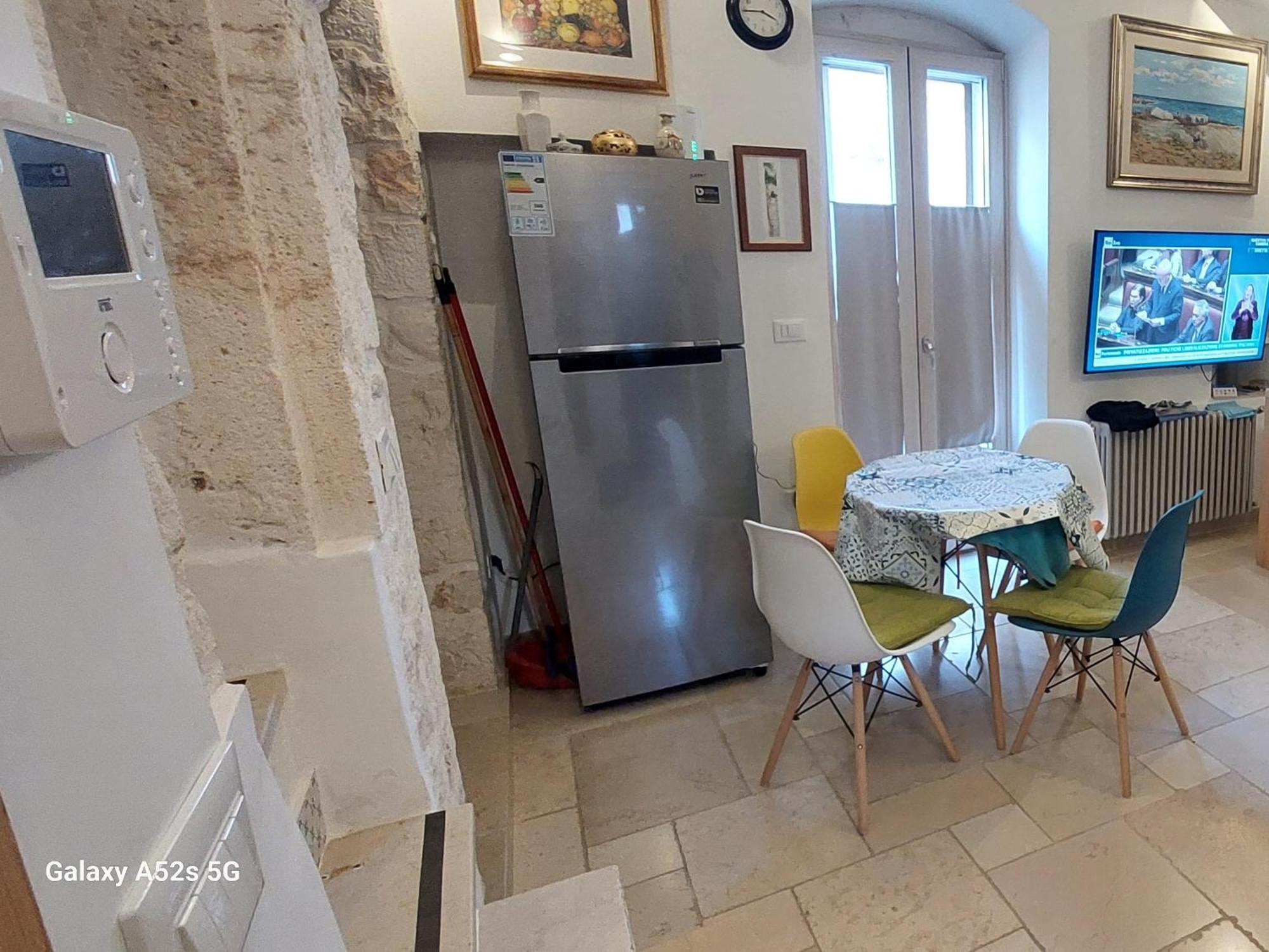 Ostuni Guest House ภายนอก รูปภาพ