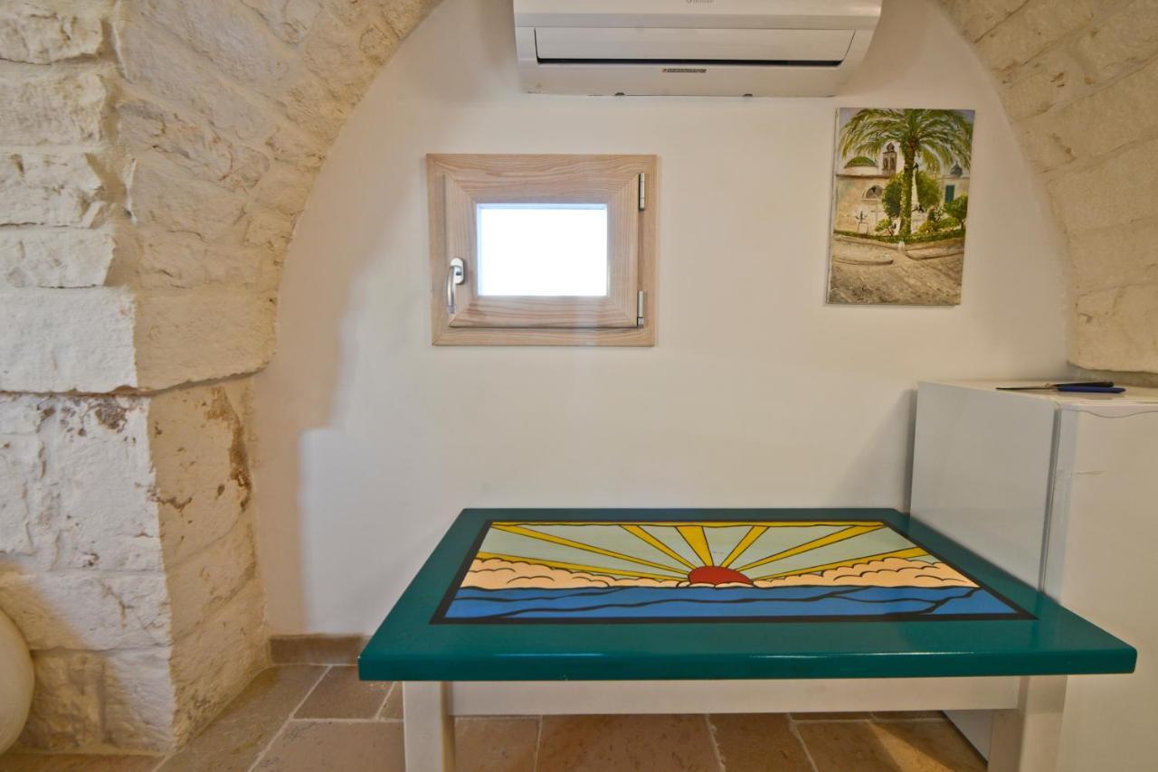 Ostuni Guest House ภายนอก รูปภาพ