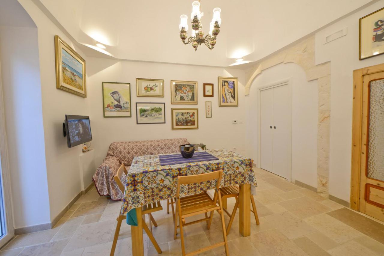 Ostuni Guest House ภายนอก รูปภาพ